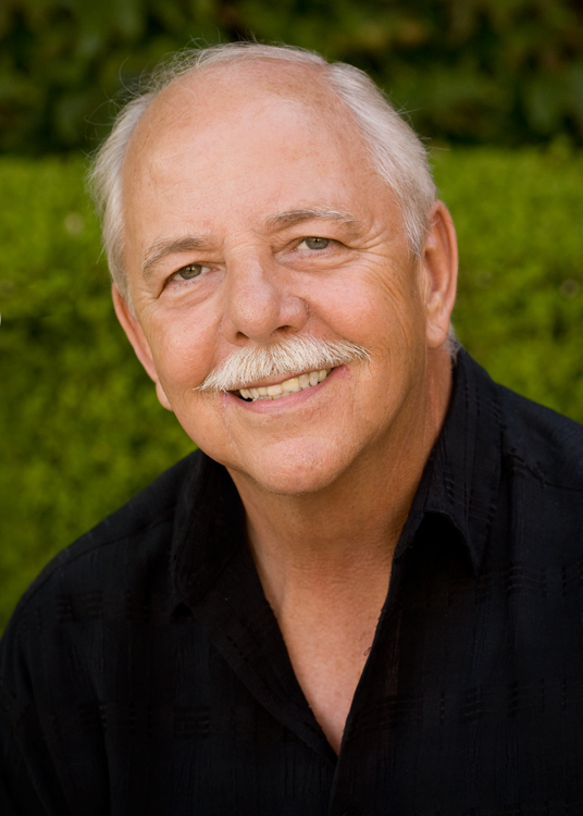 Author Larry Horton
